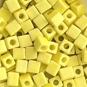 Square 4mm Matte Opaque Yellow AB