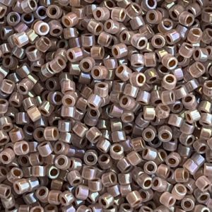 Delica Bead Cocoa Lined Opal AB