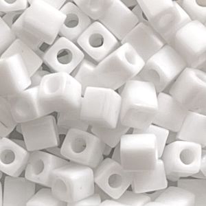 Square 4mm Opaque White