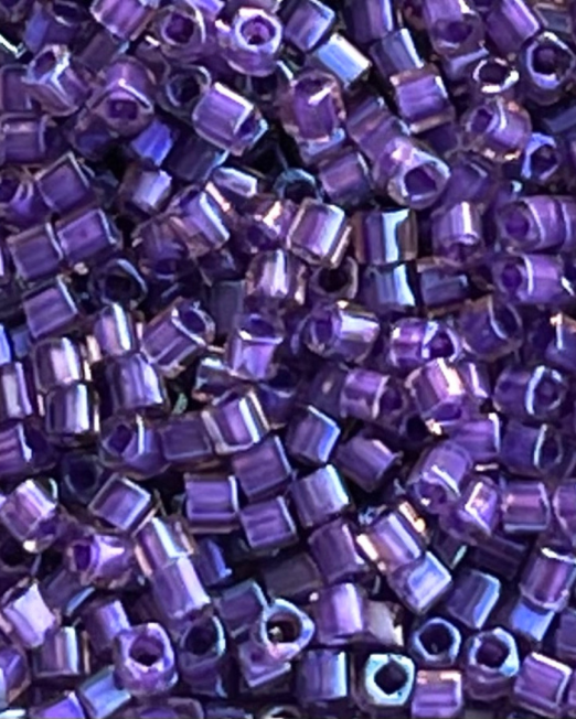 Cube Beads (1.5mm)