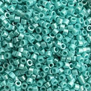 Treasure Opaque Turquoise Luster