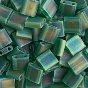 Tila Bead 5mm Matte Transparent Green AB