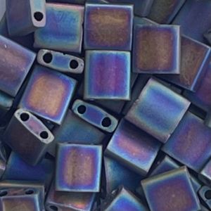 Tila Bead 5mm Matte Black AB