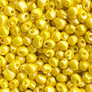 Drop 2.8mm Opaque Yellow AB