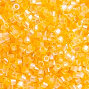 Delica Bead Silk Inside Dyed Lt Apricot AB
